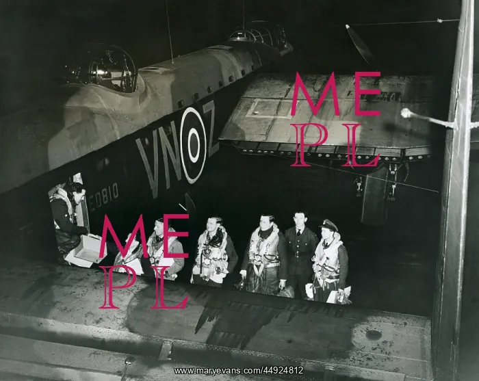 : Avro 683 Lancaster : Avro 683 Lancaster