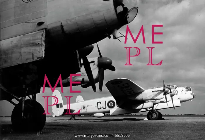 : Avro 683 Lancaster GR III-be (side view)s serving as th : Avro 683 Lancaster GR III-be (side view)s serving as th