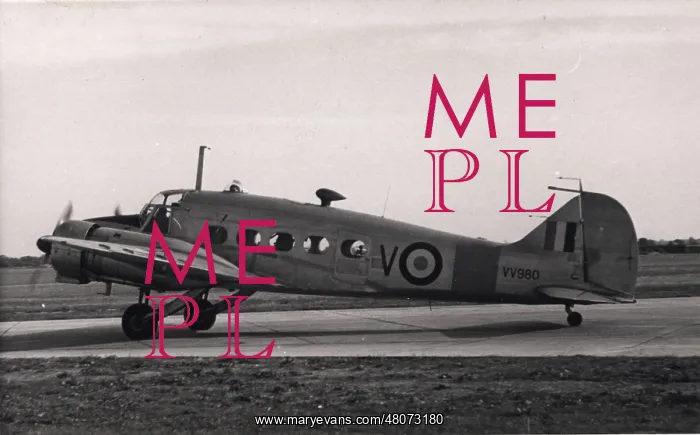 : Avro Anson T21 VV980 : Avro Anson T21 VV980