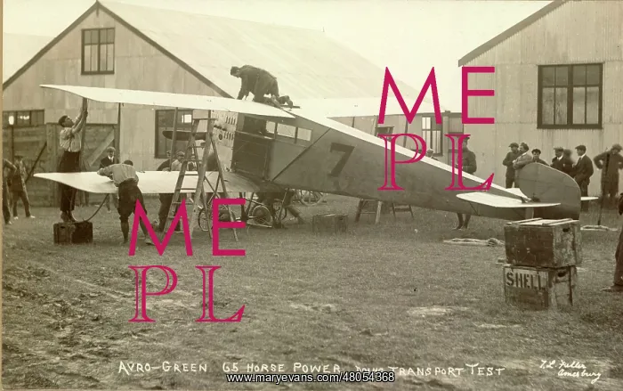 : The Avro G being assembled at Larkhill in August 1912 : The Avro G being assembled at Larkhill in August 1912