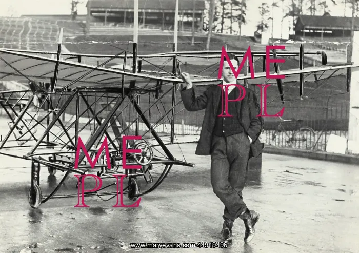 : Avro Roe 1 Biplane : Avro Roe 1 Biplane