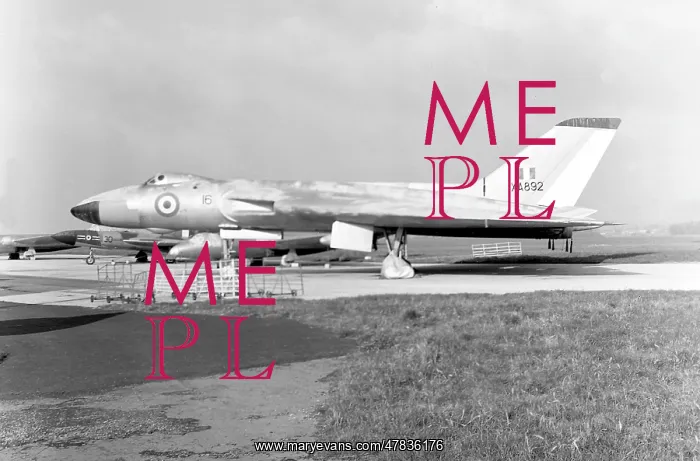 : Avro Vulcan B.1 7748M - XA892 - 16 : Avro Vulcan B.1 7748M - XA892 - 16