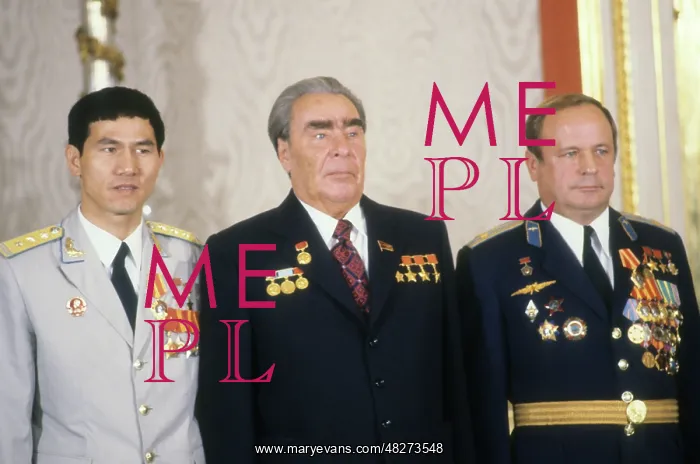: Awarding of the cosmonauts, 1980 : Awarding of the cosmonauts, 1980
