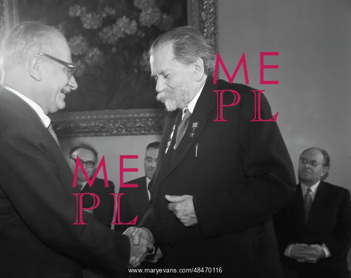 : Awarding to Konstantin Skryabin : Awarding to Konstantin Skryabin