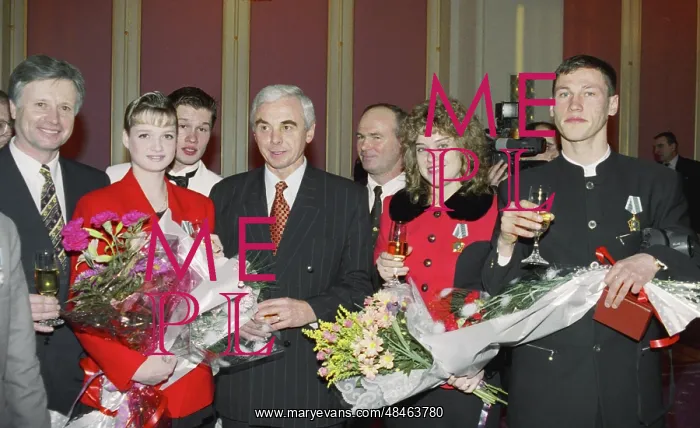  : Awarding of winners of 26 Olympic Games