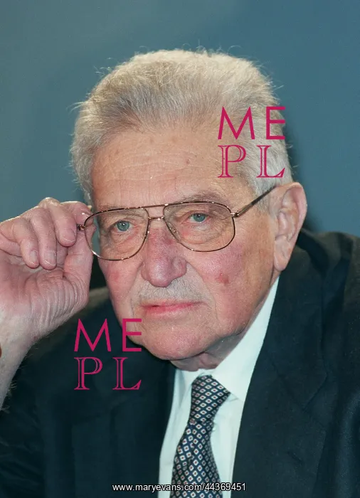  : Azer Weizman