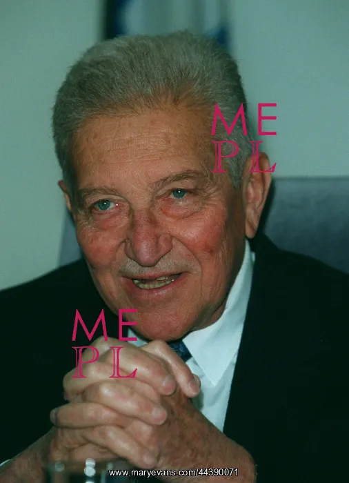  : Azer Weizman
