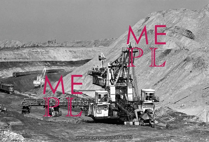: Azeya coal mine : Azeya coal mine