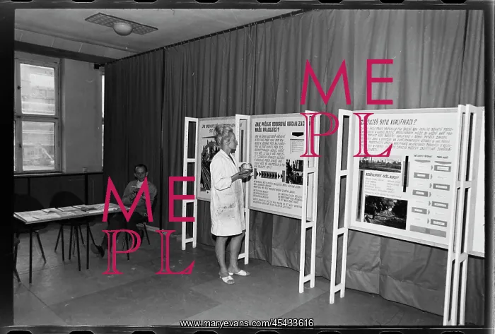 : B. Sterba, D. Pientonova, agitation centre : B. Sterba, D. Pientonova, agitation centre