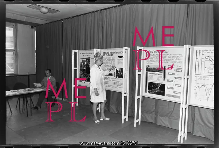 : B. Sterba, D. Pientonova, agitation centre : B. Sterba, D. Pientonova, agitation centre