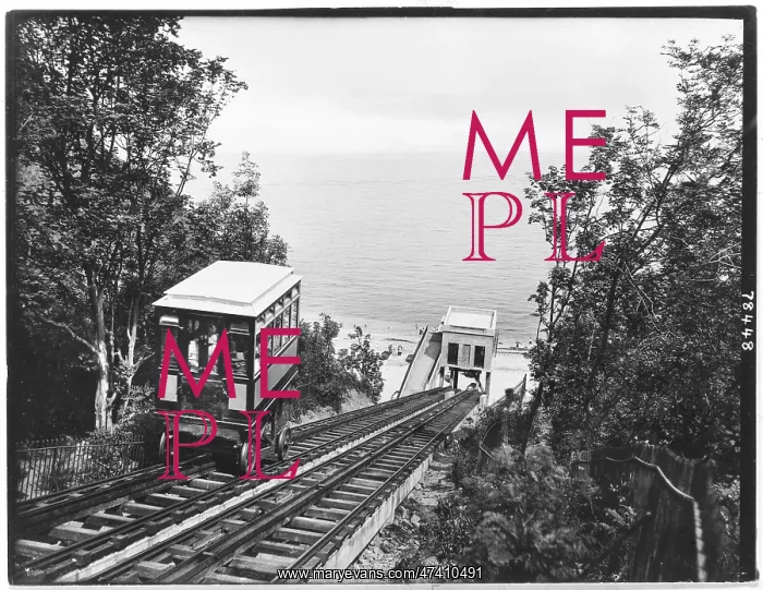 : BABBACOMBE CLIFF RAILWAY : BABBACOMBE CLIFF RAILWAY