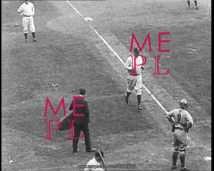  : Babe Ruth Running Around the Bases