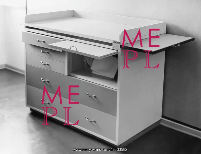 : Baby changing unit : Baby changing unit