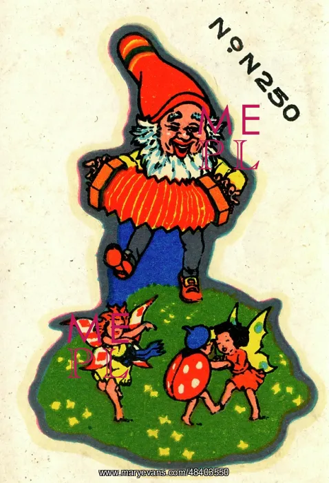  : Baby's cot transfer, Gnome playing an accordion