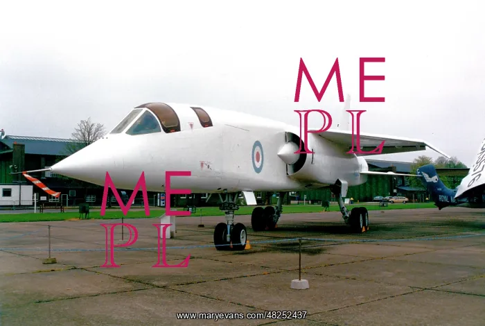 : BAC TSR.2 XR222 : BAC TSR.2 XR222