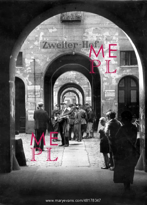 : A backyard in Meyers Hof in Berlin, 1932 : A backyard in Meyers Hof in Berlin, 1932