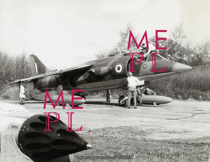 : BAE Harrier GR-1 : BAE Harrier GR-1