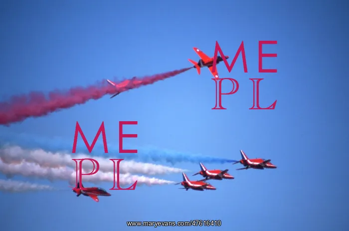 : BAe Systems Hawks RAF Red Arrows rollbacks 1983 : BAe Systems Hawks RAF Red Arrows rollbacks 1983