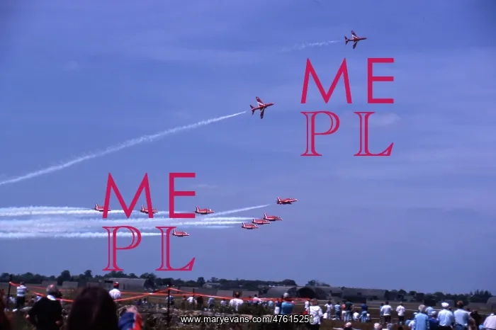 : BAe Systems Hawks RAF Red Arrows run and break Wattisham : BAe Systems Hawks RAF Red Arrows run and break Wattisham