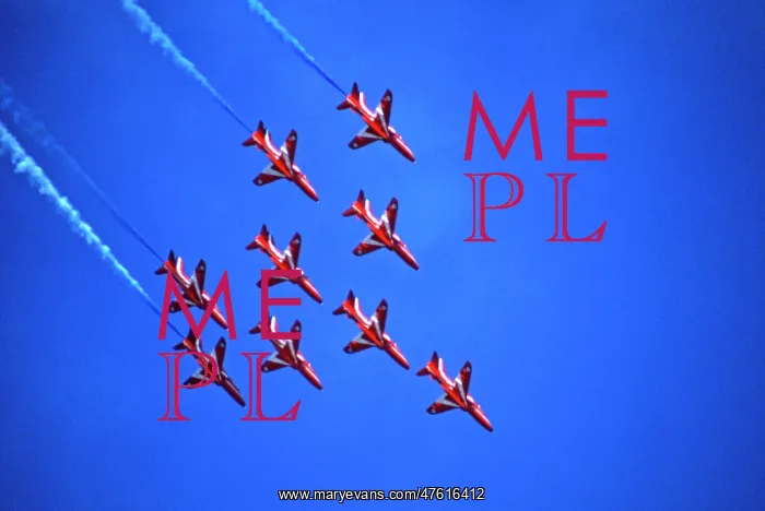 : BAe Systems Hawks RAF Red Arrows Tornado formation : BAe Systems Hawks RAF Red Arrows Tornado formation