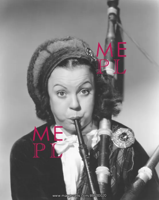 : Bagpipe practice : Bagpipe practice