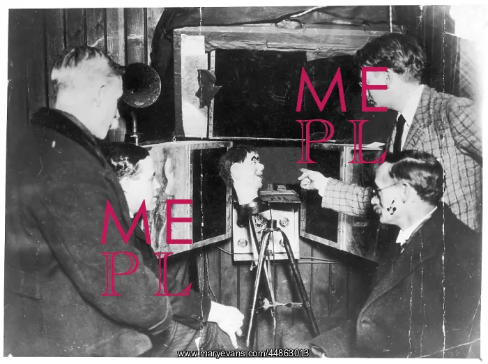 : BAIRD'S TELEVISION 1927 : BAIRD'S TELEVISION 1927