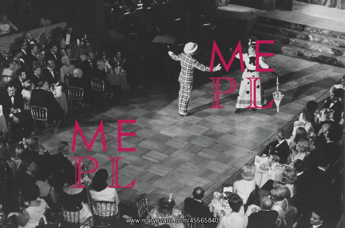 : Bal Tabarin Nightclub, Paris : Bal Tabarin Nightclub, Paris