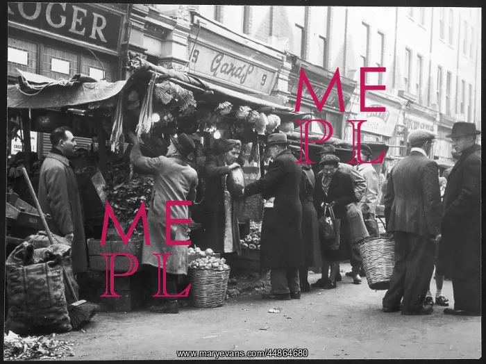 : BALHAM MARKET / 1950'S : BALHAM MARKET / 1950'S