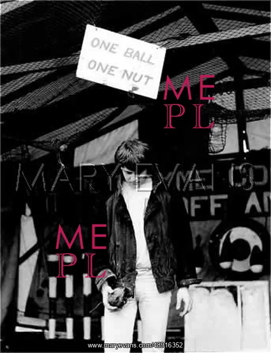 : ONE BALL, ONE NUT : ONE BALL, ONE NUT