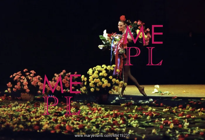: Ballet dancer Maya Plisetskaya, 1983 : Ballet dancer Maya Plisetskaya, 1983