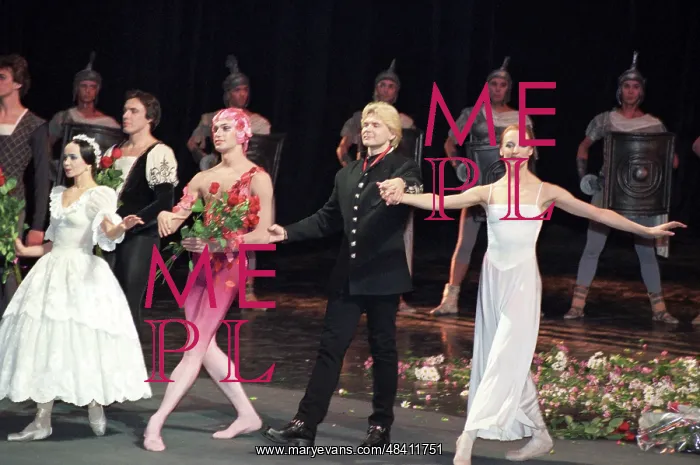 : Ballet soloists Nadezhda Pavlova, Nikolai Tsiskaridze : Ballet soloists Nadezhda Pavlova, Nikolai Tsiskaridze