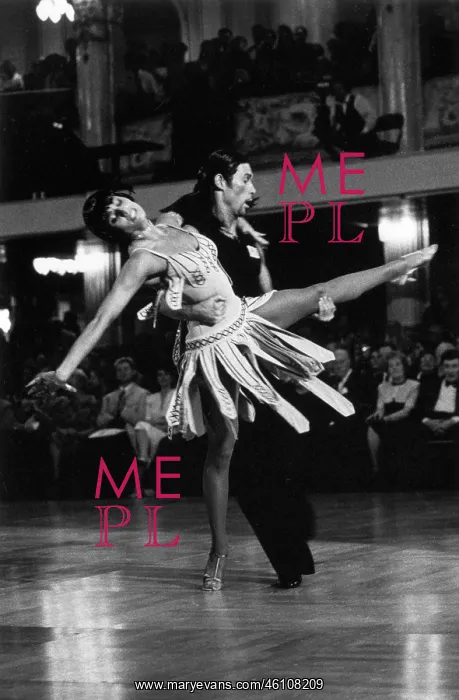 : Ballroom dancers in Latin dance - Blackpool : Ballroom dancers in Latin dance - Blackpool