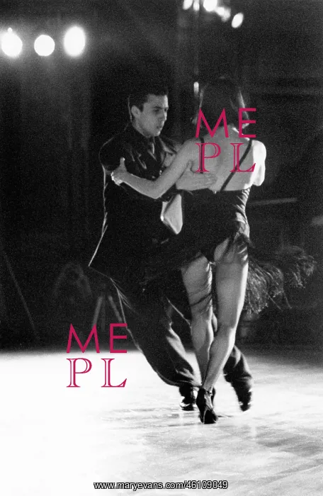  : Ballroom dancing couple
