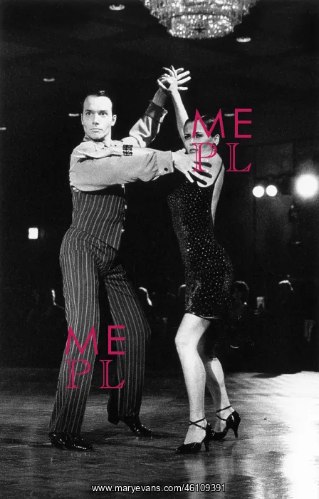 : Ballroom dancing couple in action - Tango : Ballroom dancing couple in action - Tango