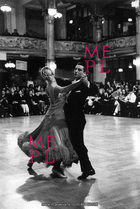 : Ballroom dancing couple - Blackpool : Ballroom dancing couple - Blackpool