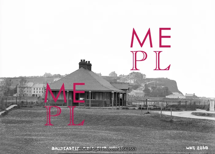 : Ballycastle Golf Club House : Ballycastle Golf Club House