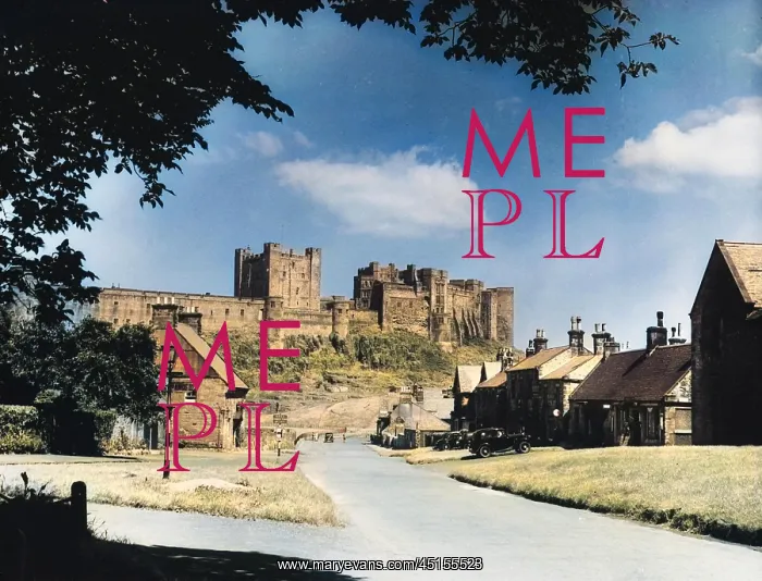 : BAMBURGH CASTLE : BAMBURGH CASTLE