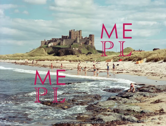 : Bamburgh - Village and castle : Bamburgh - Village and castle