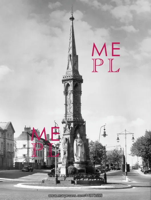 : BANBURY CROSS : BANBURY CROSS