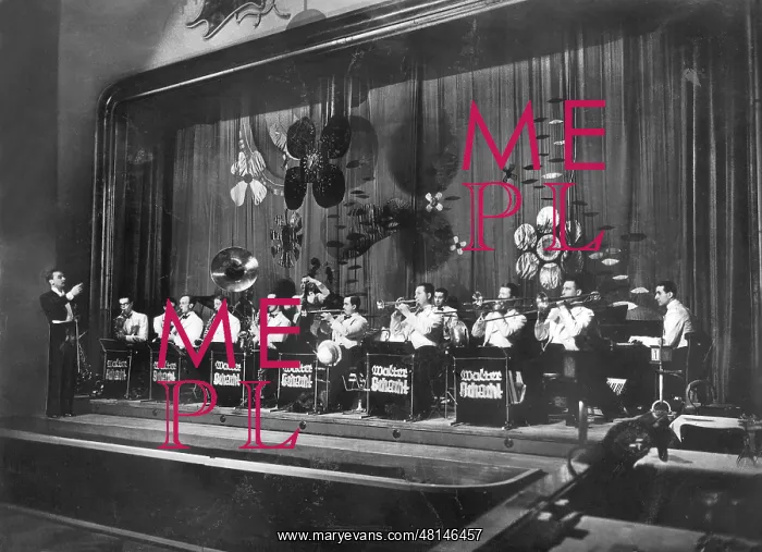  : The band Walter Schacht, 1936
