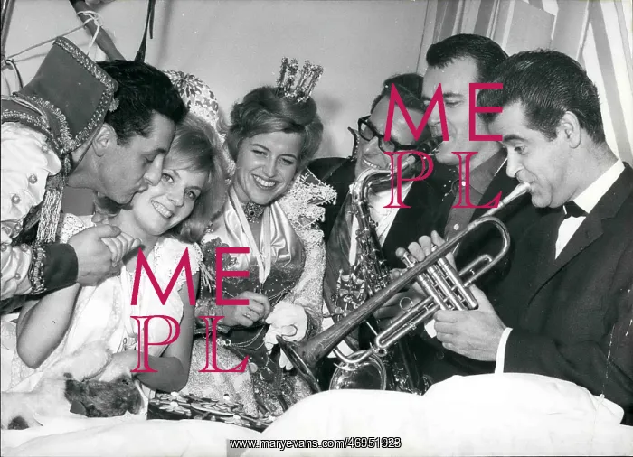 : Bands - Composers - Instruments - Musicians : Bands - Composers - Instruments - Musicians