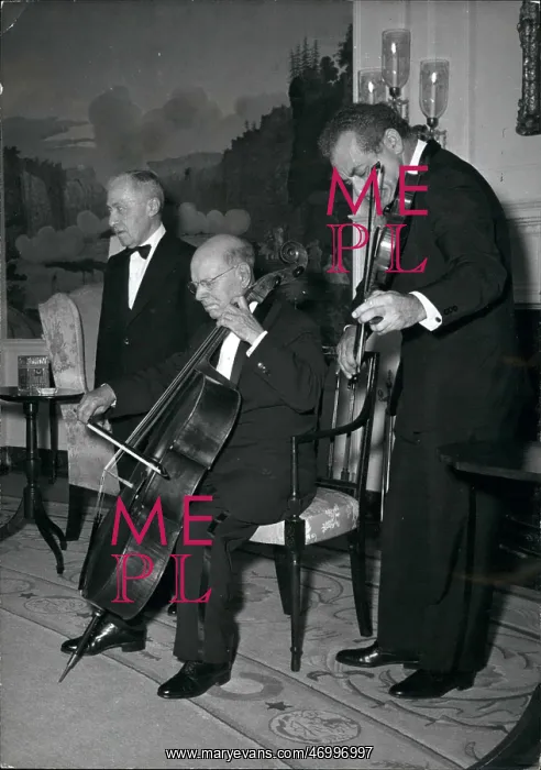 : Bands - Composers - Instruments - Musicians : Bands - Composers - Instruments - Musicians