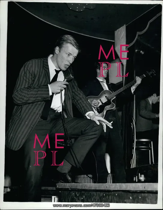 : Bands - Composers - Instruments - Musicians : Bands - Composers - Instruments - Musicians