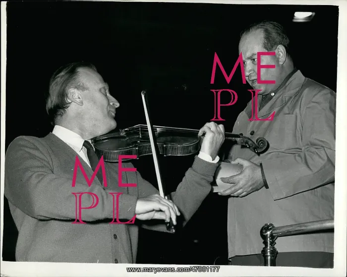 : Bands - Composers - Instruments - Musicians : Bands - Composers - Instruments - Musicians