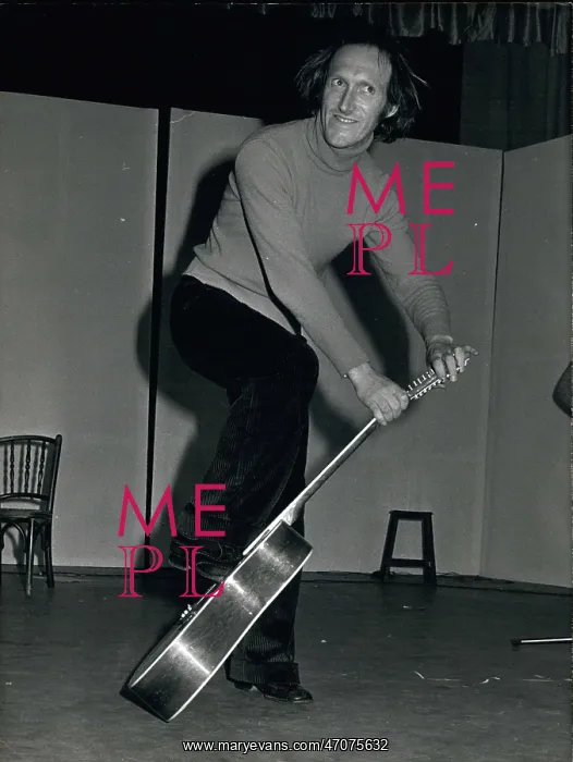 : Bands - Composers - Instruments - Musicians : Bands - Composers - Instruments - Musicians