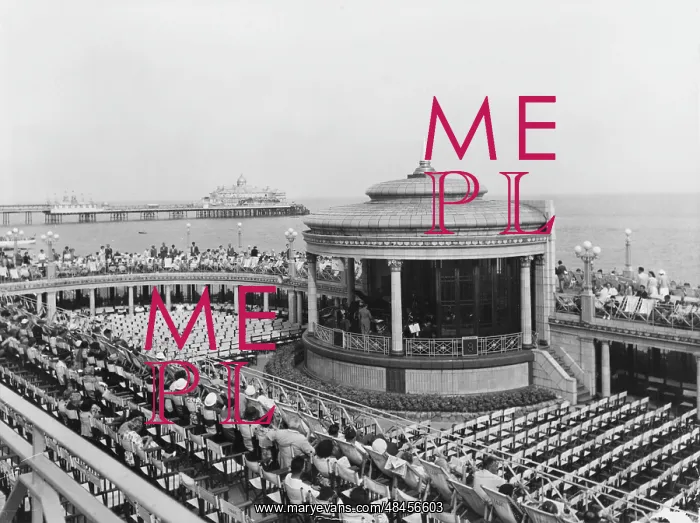 : BANDSTAND AT EASTBOURNE : BANDSTAND AT EASTBOURNE