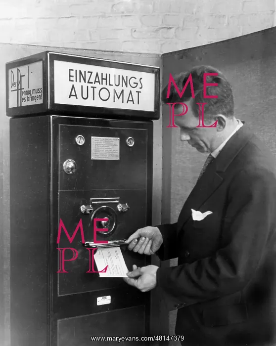 : Bank deposit machine, 1931 : Bank deposit machine, 1931