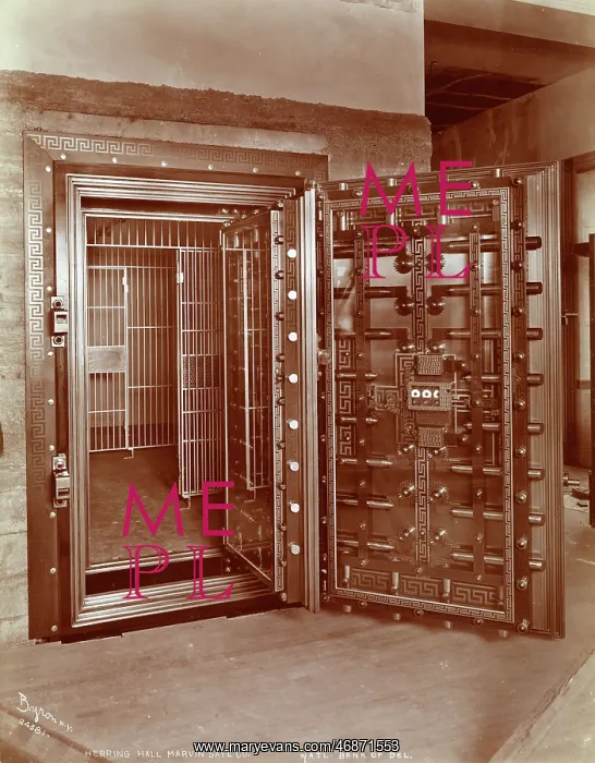  : Bank vault