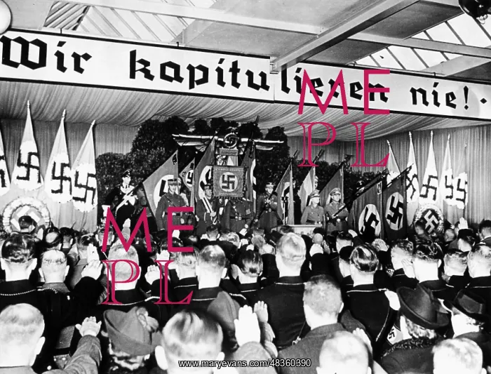 : The banner Wir kaptiulieren nie - We never capitulate : The banner Wir kaptiulieren nie - We never capitulate