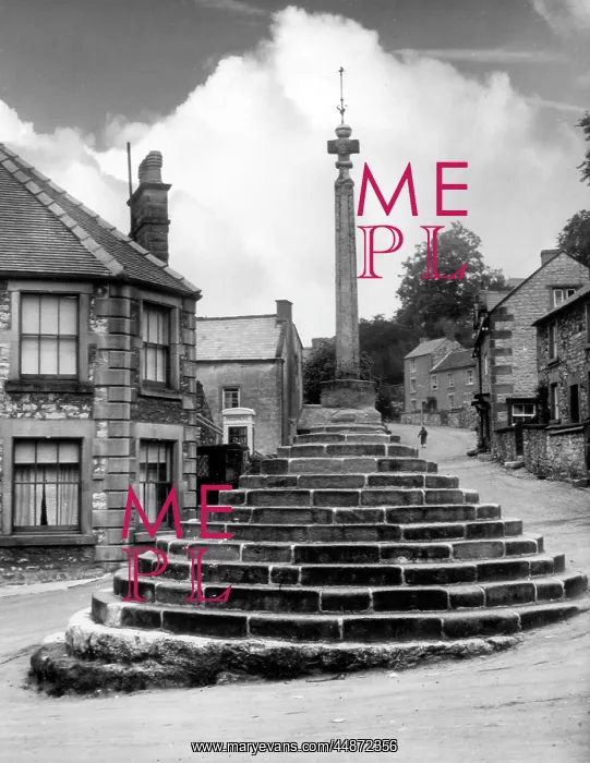 : BANSALL VILLAGE CROSS : BANSALL VILLAGE CROSS